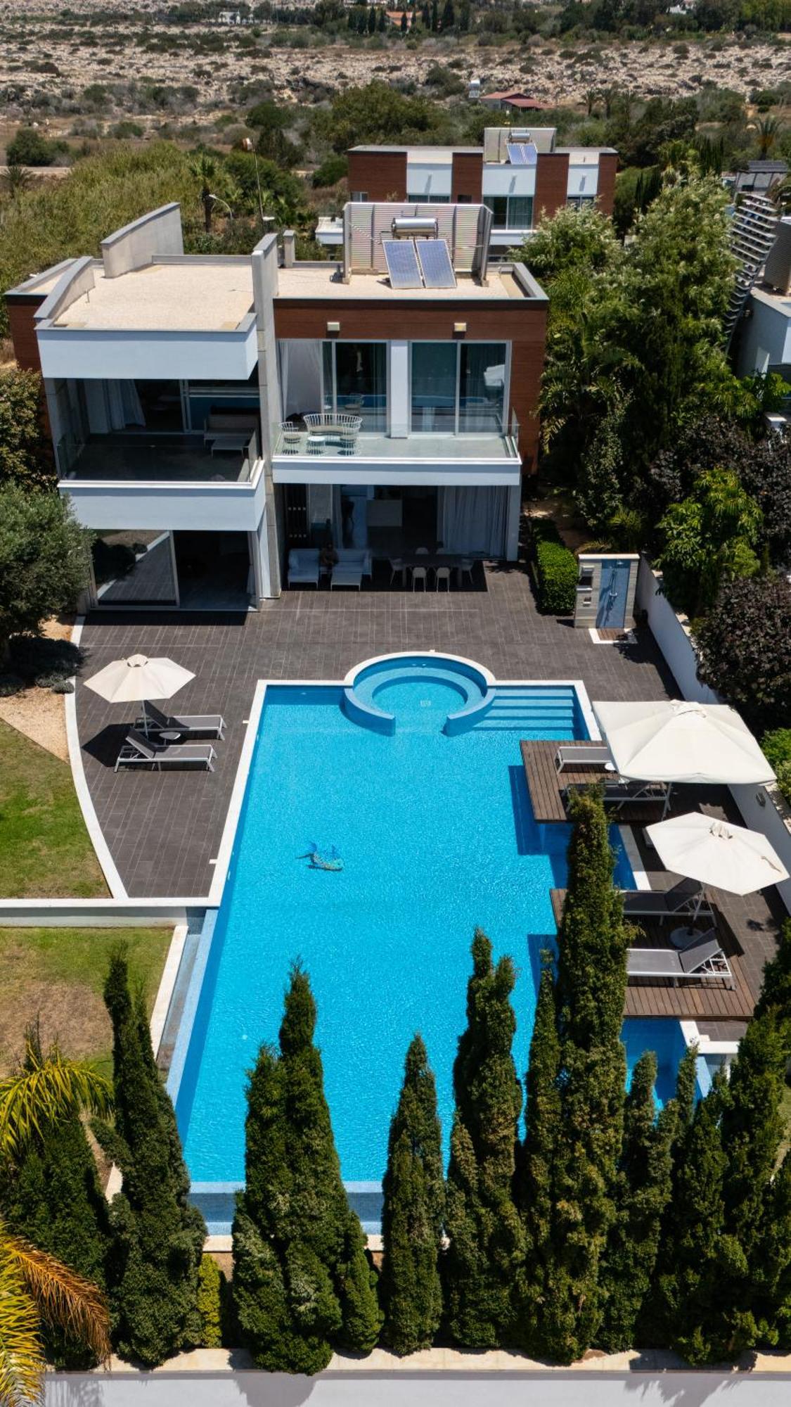 Vivo Mare 3 Bedroom Villa *