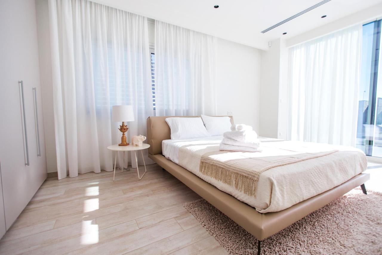 Vivo Mare 3 Bedroom Вилла *
